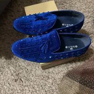 Elegant Blue Men's Loafers with Studs